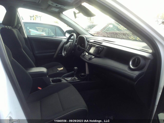 Toyota Rav4 Xle 2018 2T3RFREV8JW805627 Image 5