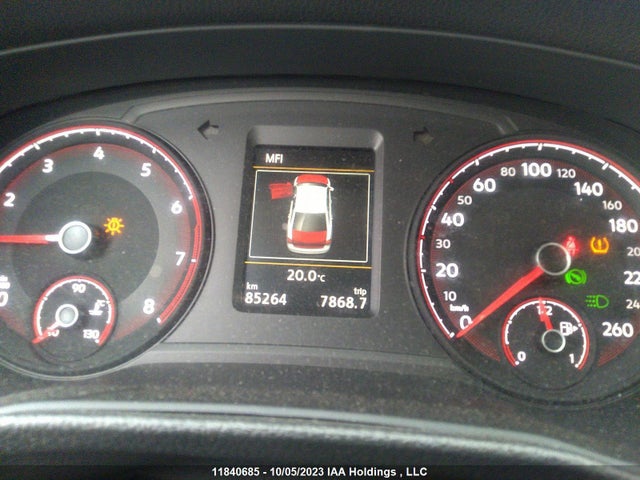 1VWAA7A37LC019048 Volkswagen Passat Comfortline