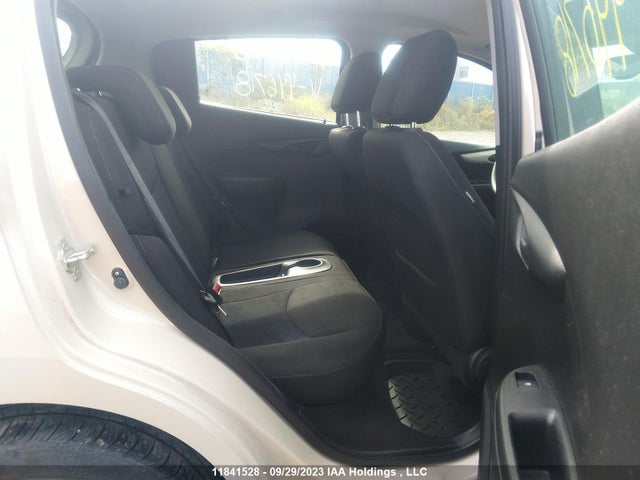 Chevrolet Spark 2018 KL8CD6SA2JC446718 Image 8