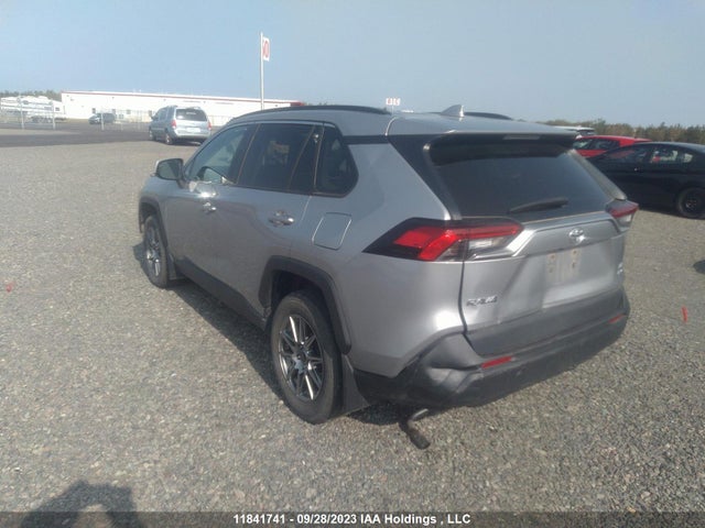 Toyota RAV4 LE 2020 2T3B1RFV1LC120761 Image 3