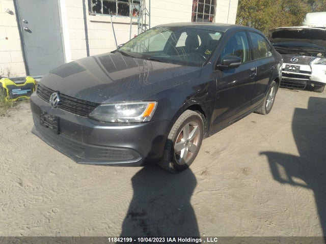 3VWDK7AJ0EM325177 Volkswagen Jetta Sedan Comfortline