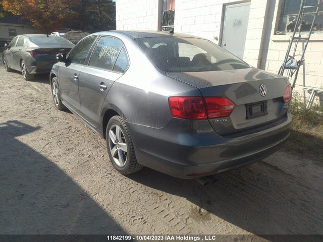 3VWDK7AJ0EM325177 Volkswagen Jetta Sedan Comfortline
