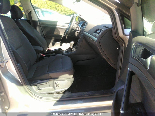 3VWG57AU1KM015386 Volkswagen Golf Comfortline/highline