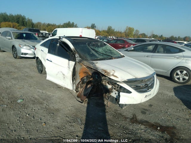 Hyundai Sonata Limited 2014 5NPEC4AC1EH867592 main image