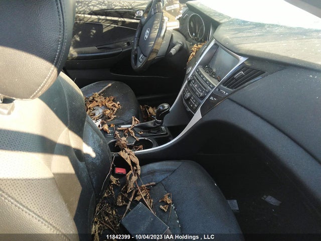 Hyundai Sonata Limited 2014 5NPEC4AC1EH867592 Image 5