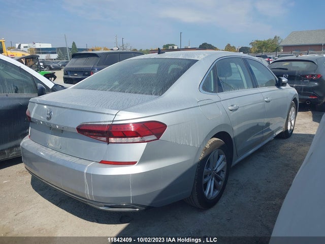 1VWBA7A33MC013236 Volkswagen Passat Highline