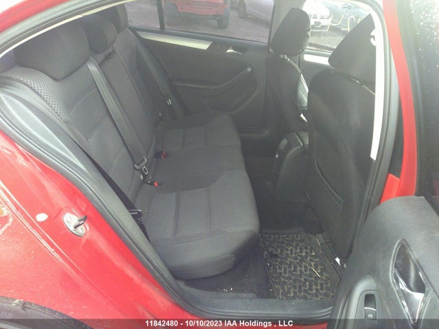 3VWBK7AJ4EM331216 Volkswagen Jetta Sedan Comfortline