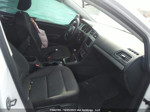 3VW117AU1GM016238 Volkswagen Golf Trendline/highline
