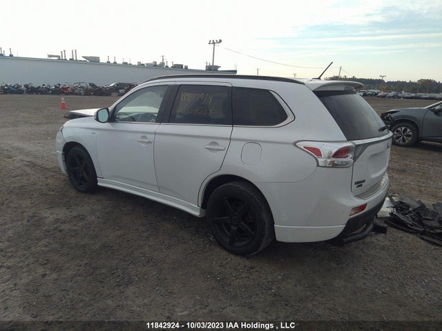 JA4JZ4AX7EZ607037 Mitsubishi OUTLANDER GT