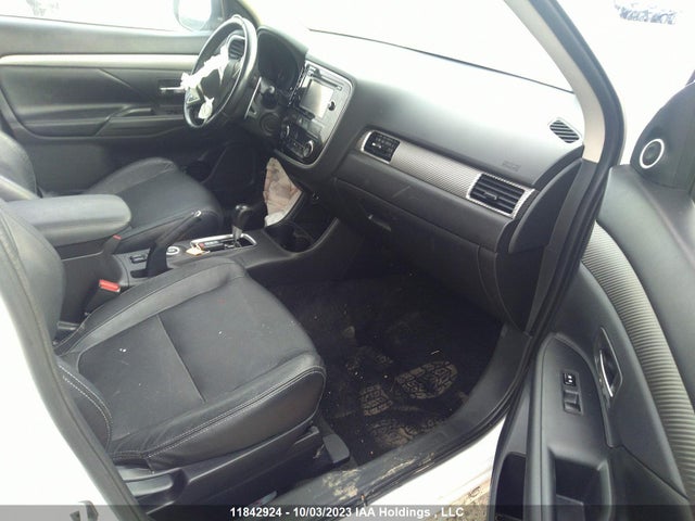JA4JZ4AX7EZ607037 Mitsubishi OUTLANDER GT