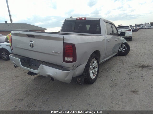 1C6RR7MTXJS107550 RAM 1500 Sport
