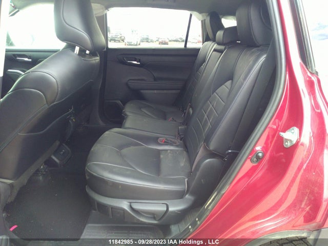 Toyota Highlander Xle 2021 5TDGZRBH7MS528634 Image 8