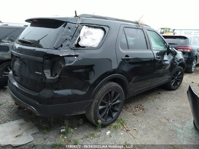 Ford EXPLORER XLT 2017 1FM5K8D88HGD27453 Image 4