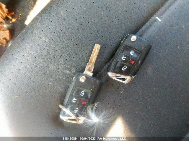 3VW217AU9HM006367 Volkswagen Golf Trendline/highline
