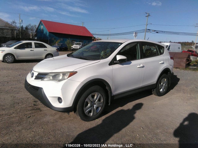 Toyota RAV4 LE 2014 2T3ZFREVXEW074060 Image 2