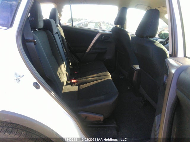 Toyota RAV4 LE 2014 2T3ZFREVXEW074060 Image 8