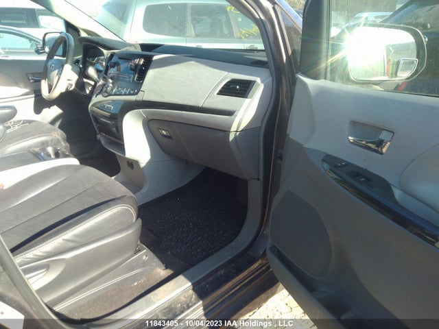 Продаж на аукціоні авто 2012 Toyota Sienna Se, vin: 5TDXK3DC4CS268999, номер лоту: 11843405