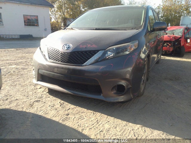 Продаж на аукціоні авто 2012 Toyota Sienna Se, vin: 5TDXK3DC4CS268999, номер лоту: 11843405