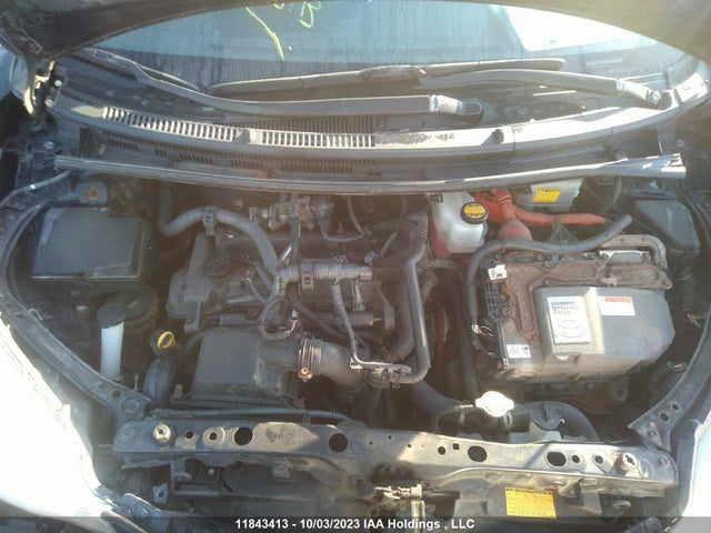Toyota PRIUS C 2014 JTDKDTB37E1061725 Image 10