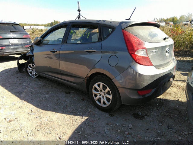 Hyundai ACCENT GL 2014 KMHCT5AE0EU157664 Image 3