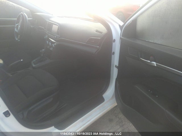 Hyundai Elantra Preferred 2019 KMHD84LF9KU771534 Image 5