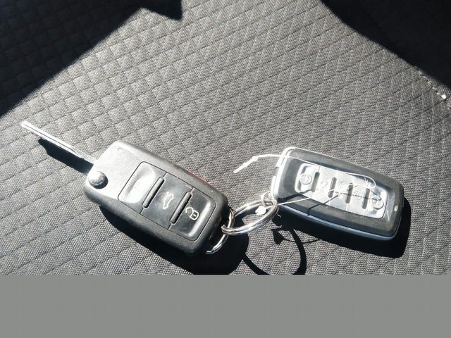 3VW1K7AJXFM427123 Volkswagen Jetta Sedan Trendline/trendline+