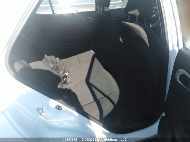 Hyundai Venue Essential 2021 KMHRB8A32MU116657 Image 8
