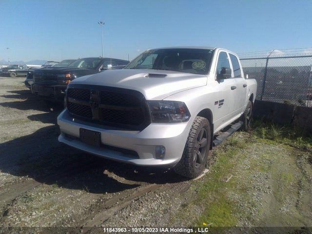 1C6RR7KT1KS565658 RAM 1500 Classic Express