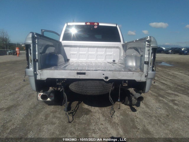 1C6RR7KT1KS565658 RAM 1500 Classic Express