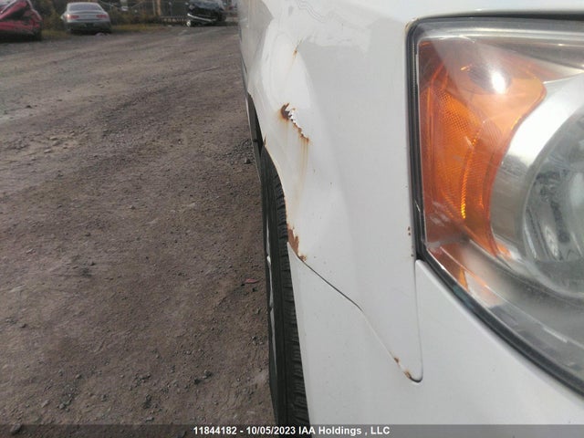 2C4JRGAG8ER475195 RAM Cargo Van