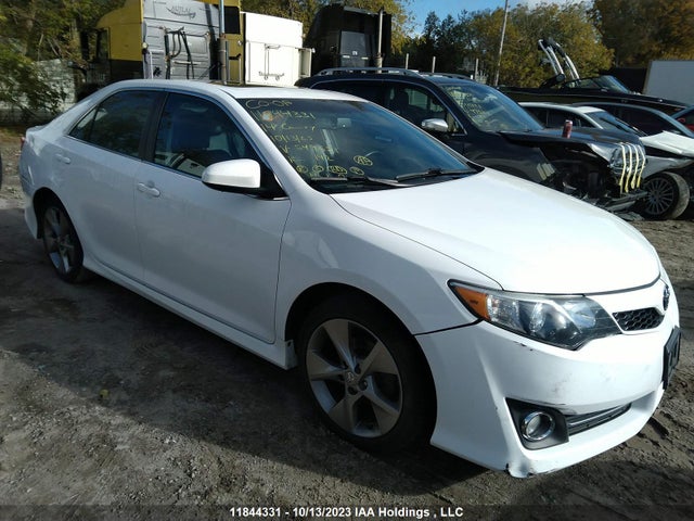 Toyota Camry Se/xle 2014 4T1BK1FK4EU549651 Image 1