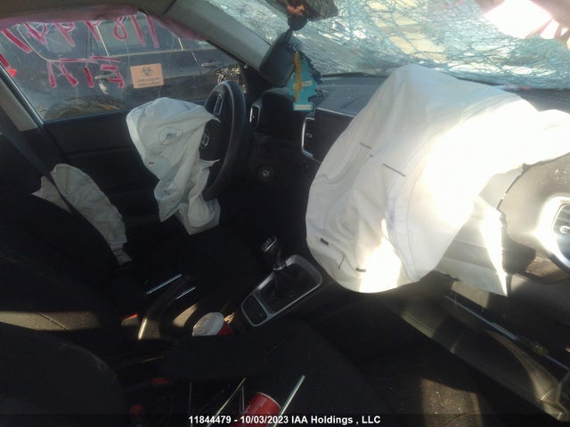 Hyundai Venue Essential 2022 KMHRB8A3XNU165817 Image 5