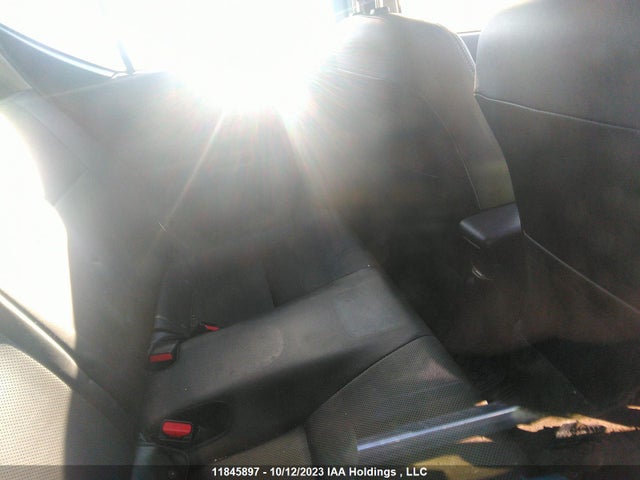 Toyota PRIUS C 2018 JTDKDTB33J1611531 Image 8