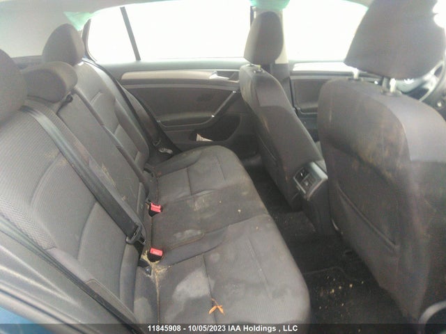 3VW217AU0HM040374 Volkswagen Golf Trendline/highline