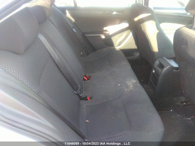 3VW2K7AJ8EM408539 Volkswagen Jetta Sedan Trendline+