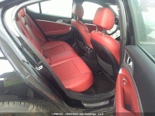 2022 GENESIS G70 3.3T SPORT VIN: KMTG54TEXNU102292