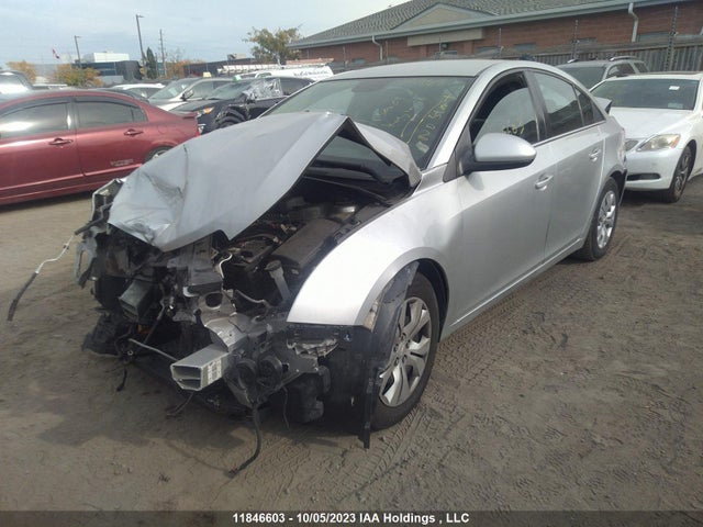 Chevrolet Cruze 1lt 2015 1G1PC5SB4F7189682 Image 2