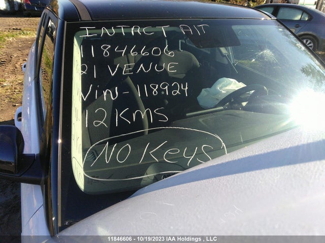Hyundai Venue Essential 2021 KMHRB8A39MU118924 Image 12