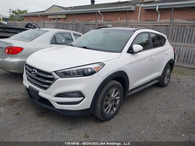 Hyundai Tucson Luxury 2017 KM8J3CA43HU589625 Image 2