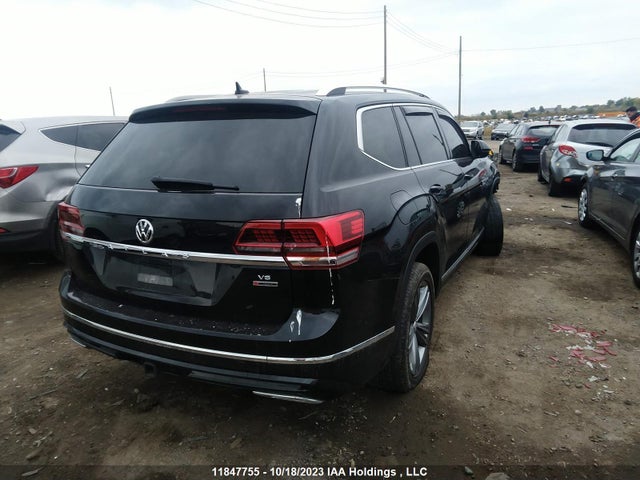 1V2TR2CA4JC568303 Volkswagen Atlas Execline