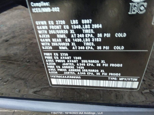 1V2TR2CA4JC568303 Volkswagen Atlas Execline