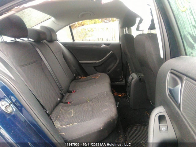 3VW2K7AJ4EM354575 Volkswagen Jetta Sedan Trendline+