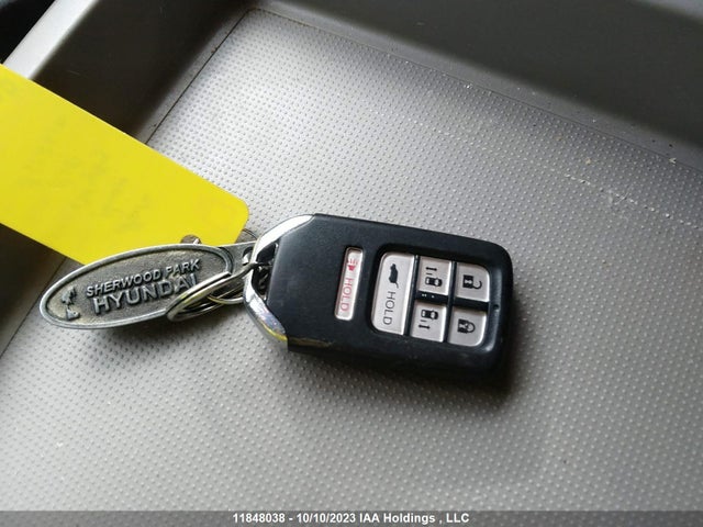 11848038 :رقم المزاد ، 5FNRL5H97GB512610 vin ، 2016 Honda Odyssey Touring مزاد بيع