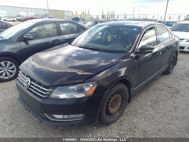 1VWCN7A38EC089867 Volkswagen Passat Highline