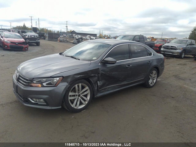 1VWCS7A35GC066011 Volkswagen Passat Highline