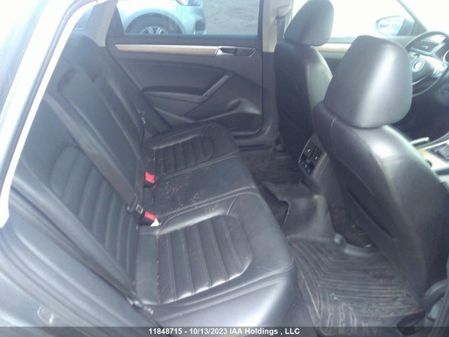 1VWCS7A35GC066011 Volkswagen Passat Highline