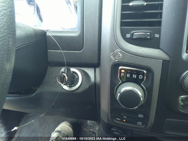 1C6RR7FG7KS565371 RAM 1500 Classic Express