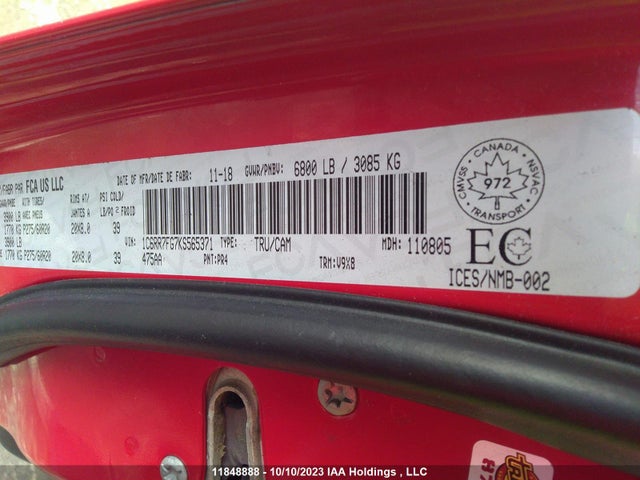 1C6RR7FG7KS565371 RAM 1500 Classic Express