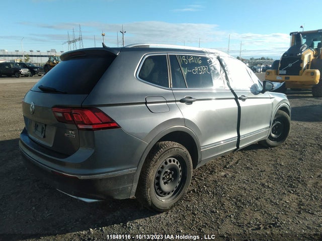 3VV4B7AX3JM093872 Volkswagen Tiguan Highline