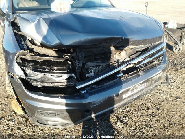 3VV4B7AX3JM093872 Volkswagen Tiguan Highline